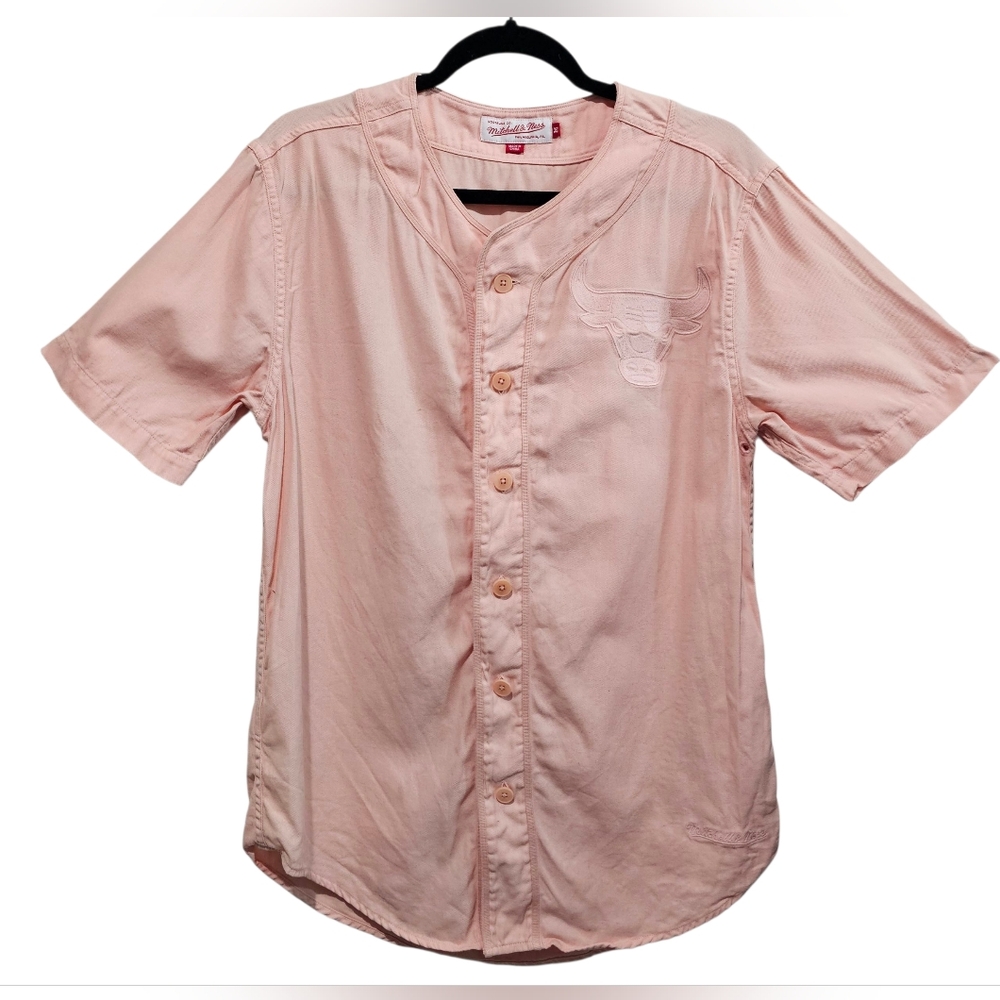 Chicago Bulls Mitchell & Ness Women Top Baseball Pink Jersey Shirt Size Medium